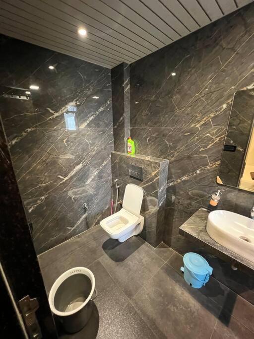 Stayhaven Starmount 4Bhk & Pool Mumbai Kültér fotó
