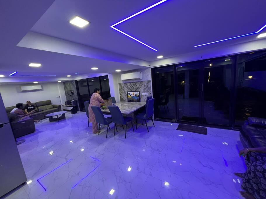 Stayhaven Starmount 4Bhk & Pool Mumbai Kültér fotó