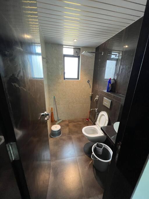 Stayhaven Starmount 4Bhk & Pool Mumbai Kültér fotó